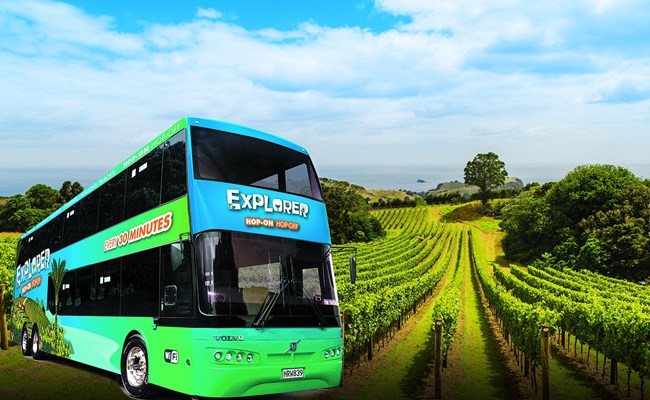 Waiheke Explorer bus tour_03.jpg