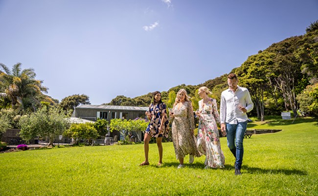 Waiheke Island tours and things to do - Fullers360