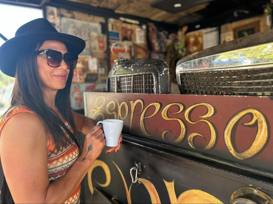 Coffe at the Ostend Market, Waiheke.jpg