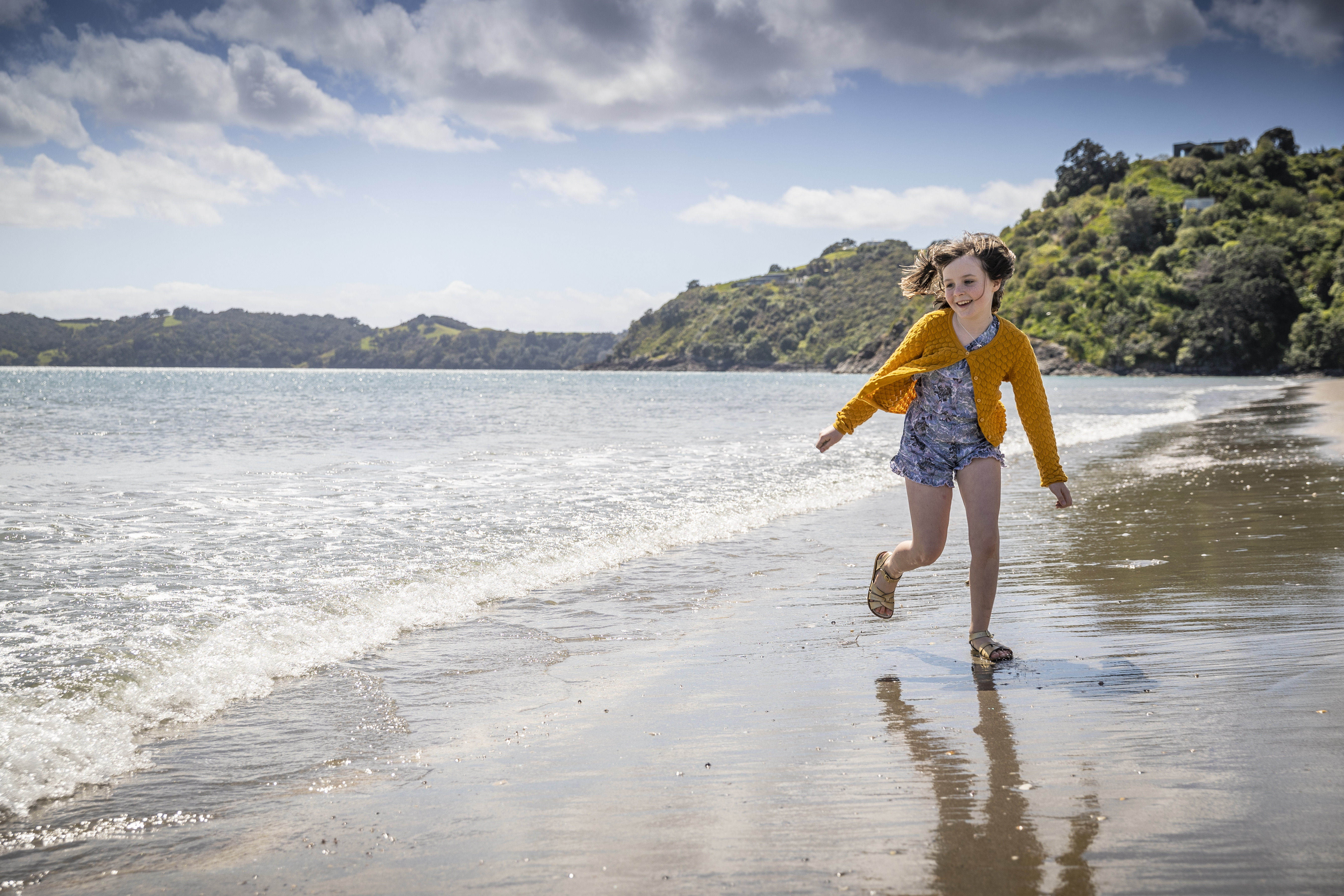 Onetangi Beach.jpg